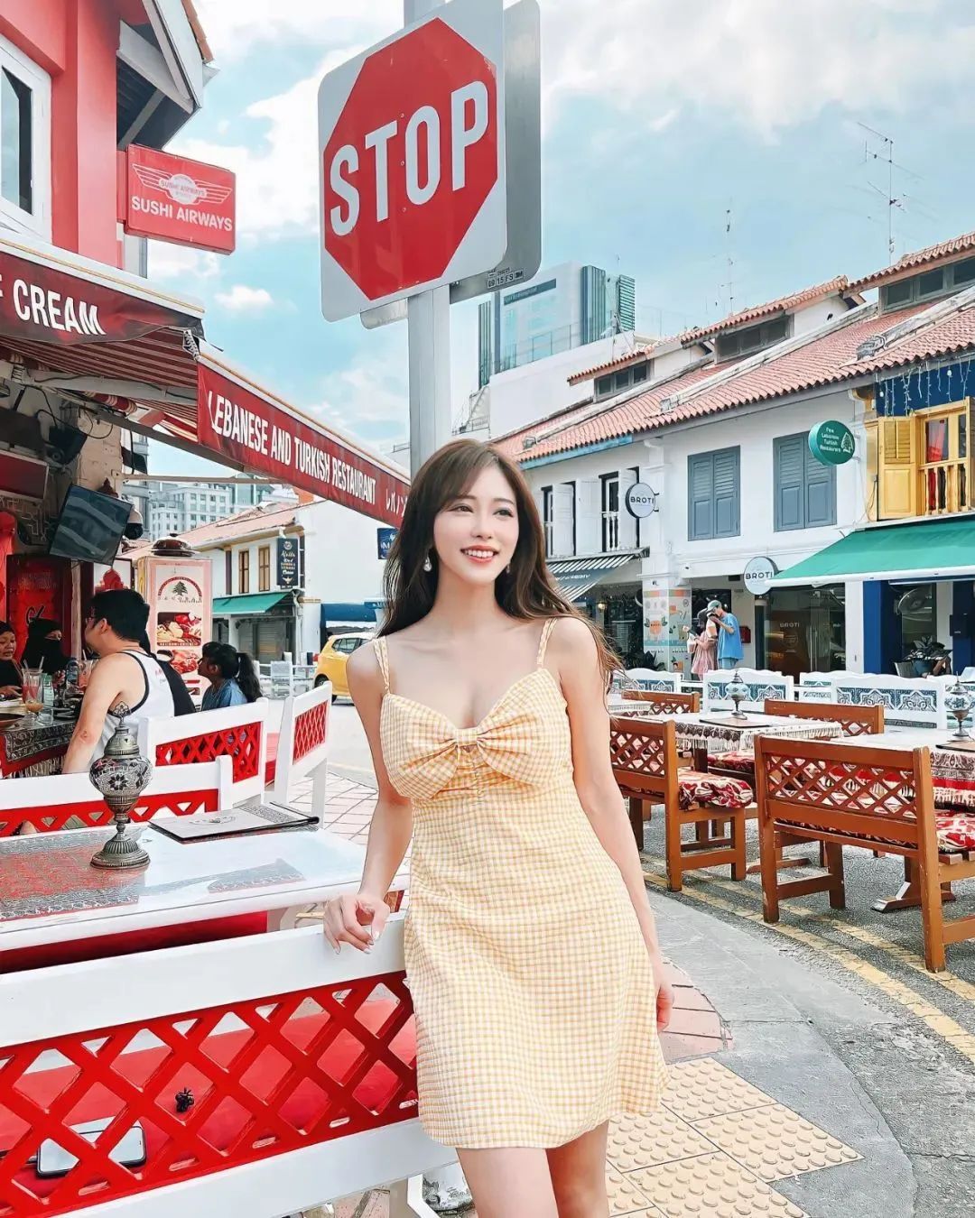 台湾网红杜衫衫，神似林志玲的甜美系女神