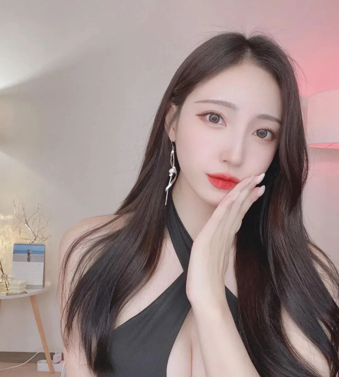 韩国网红hyun_dy,甜美指数超标的颜值女神