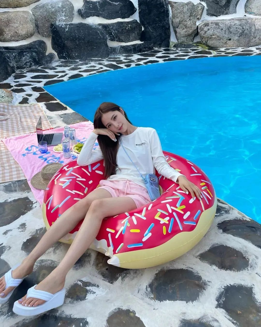 韩国网红2ppi，甜美又性感的美妆博主