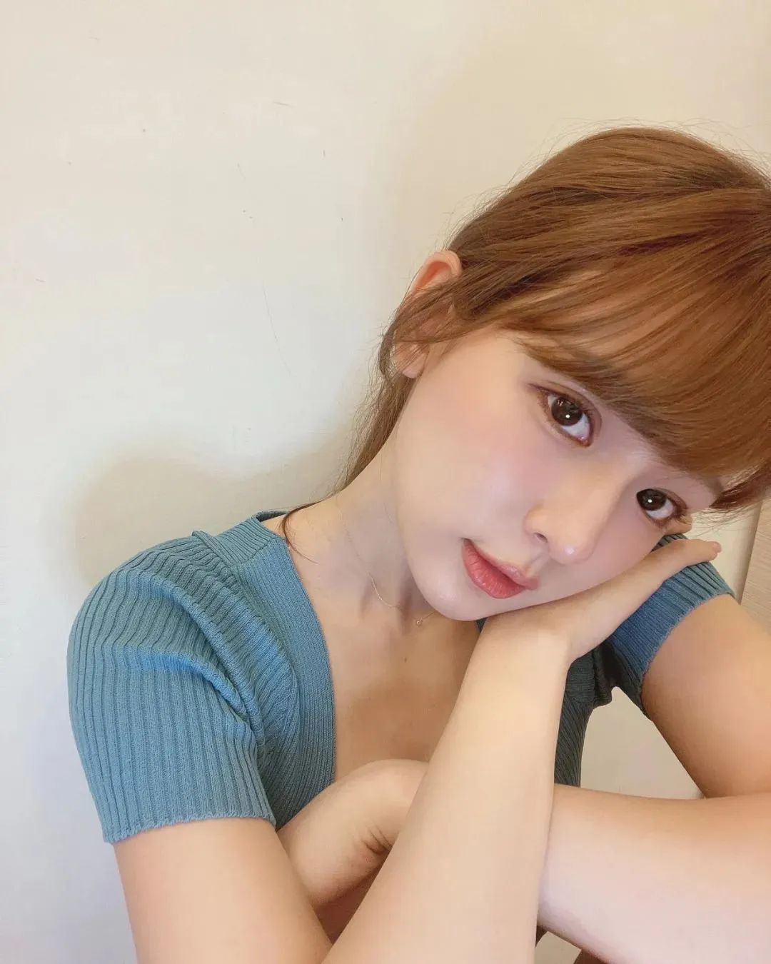 台湾网红林莎，甜美指度超标的元质美少女