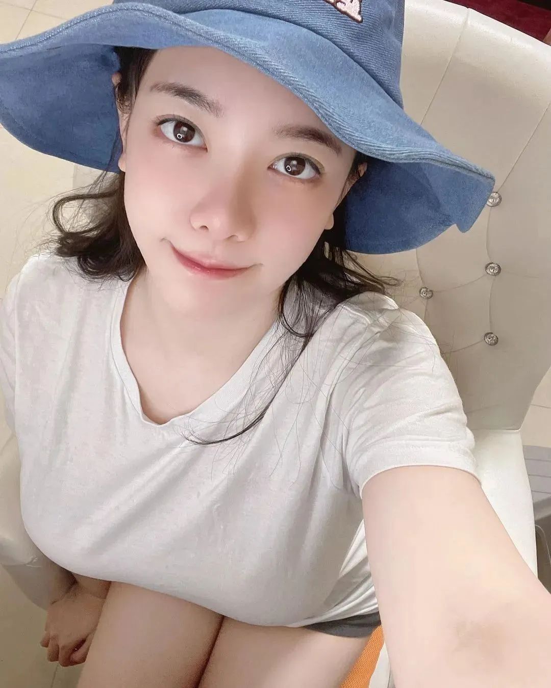 台湾网红霍萱，风格百变的她，台湾微胖女神的天花板
