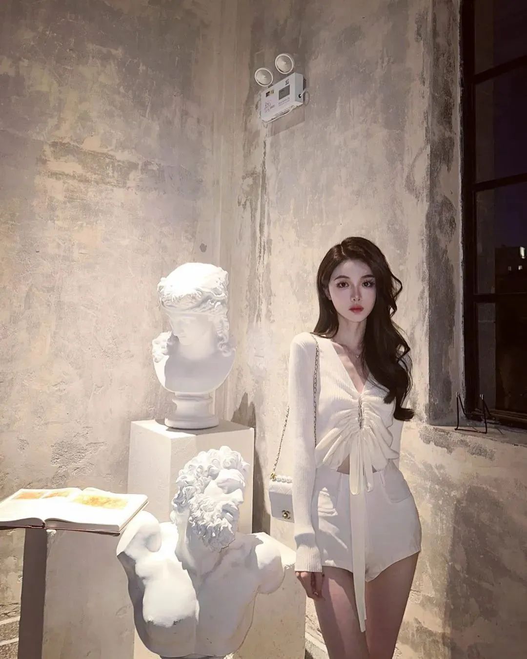 国产网红Sara，甜美迷人的气质女神