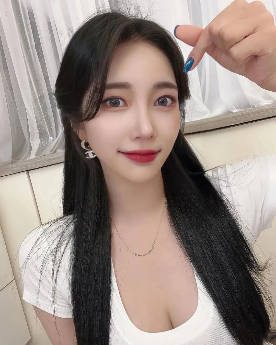 韩国网红金贤，辣度指数爆表的DJ女神
