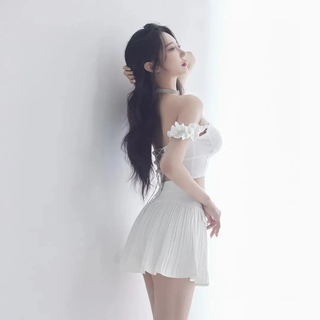 韩国网红金贤，辣度指数爆表的DJ女神