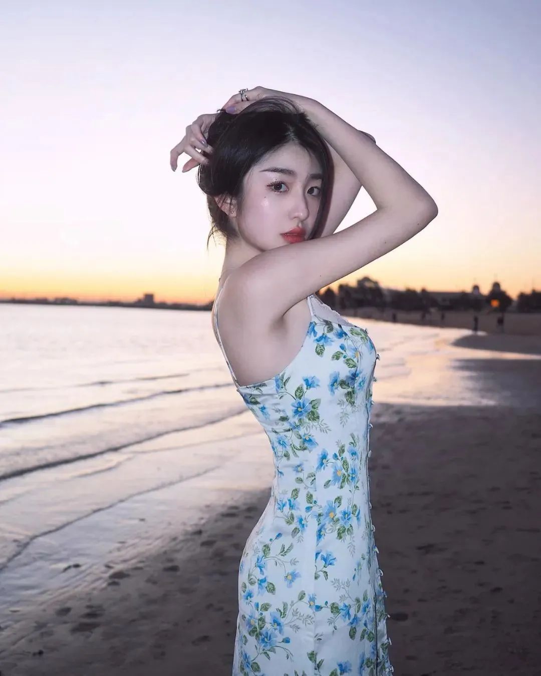 国产网红美女rolanda，甜美又性感的美女模特
