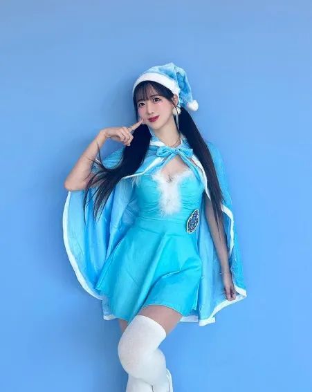 韩国网红金汉娜，长相甜美迷人的啦啦队女神