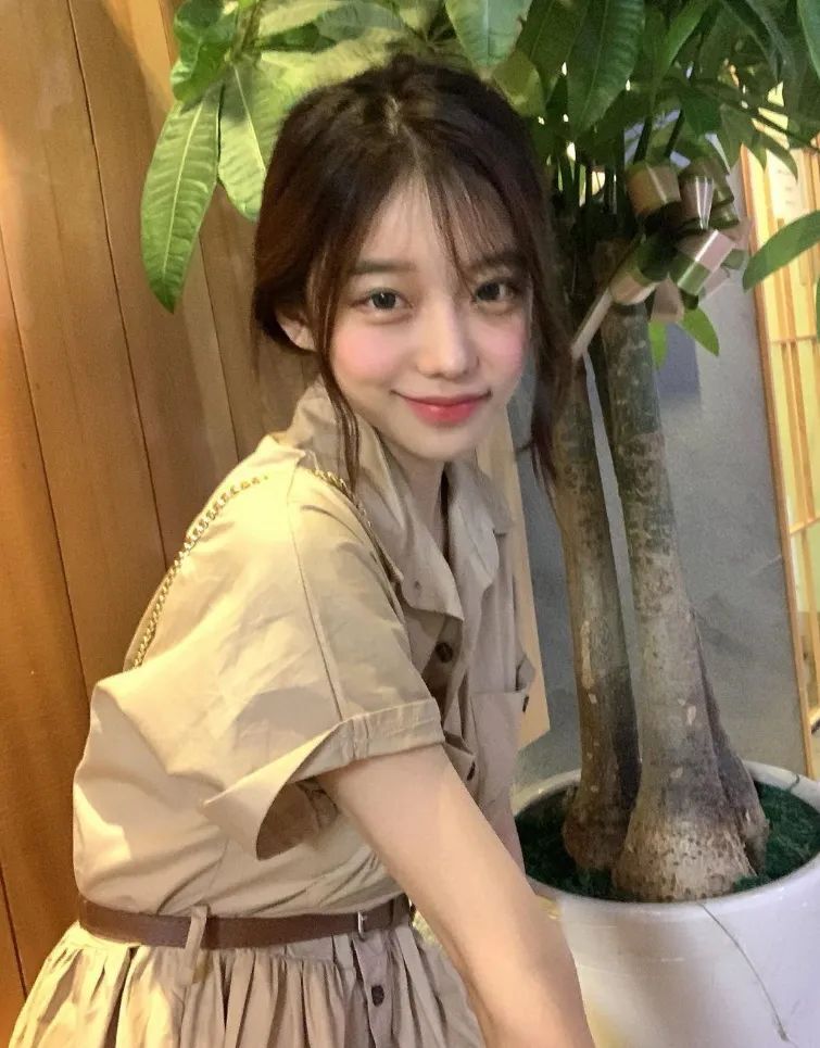 韩国网红 | 允珠，甜美又性感的气质女神