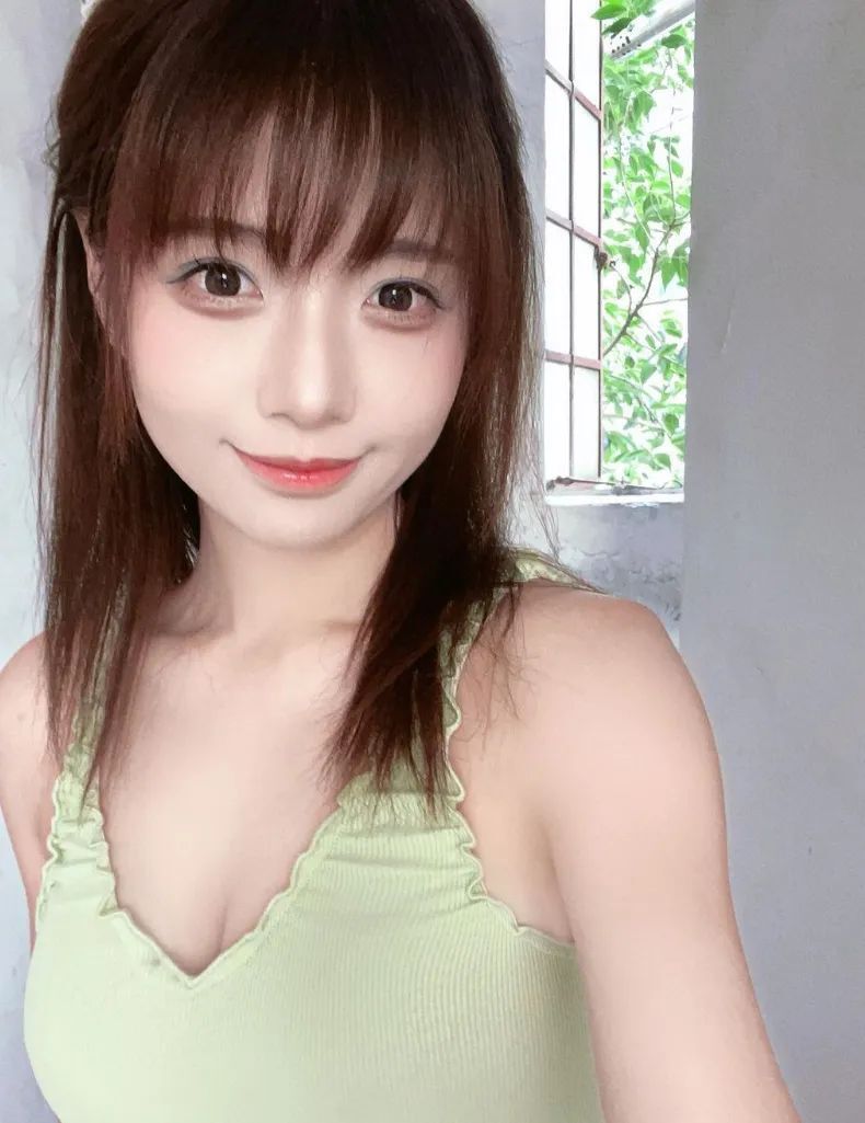 韩国网红 | borusushi，甜美又性感的顶级网红美女