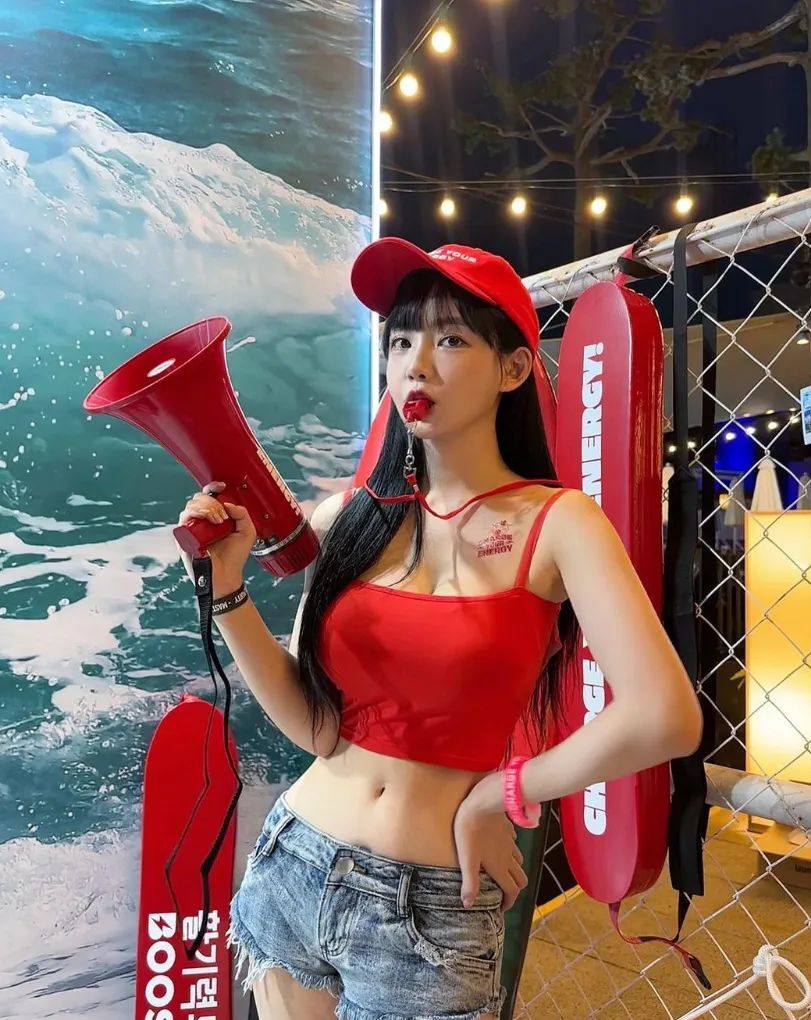 韩国网红 | 郭敏善，甜美又性感的韩国第一电竞女神