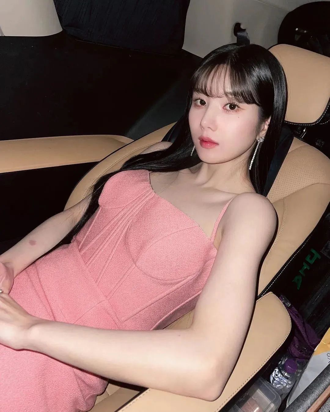 韩国明星权恩妃，甜美又迷人的顶级女神