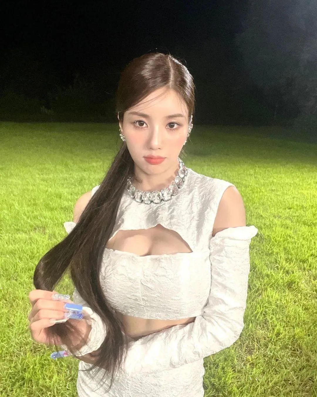 韩国明星权恩妃，甜美又迷人的顶级女神