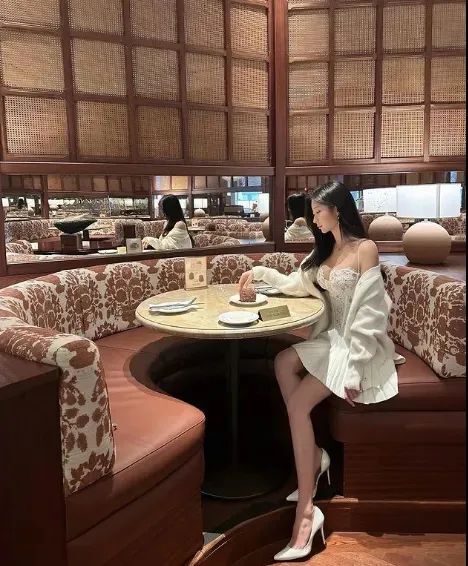韩国网红 | lafemme，甜美又性感的御姐范女神