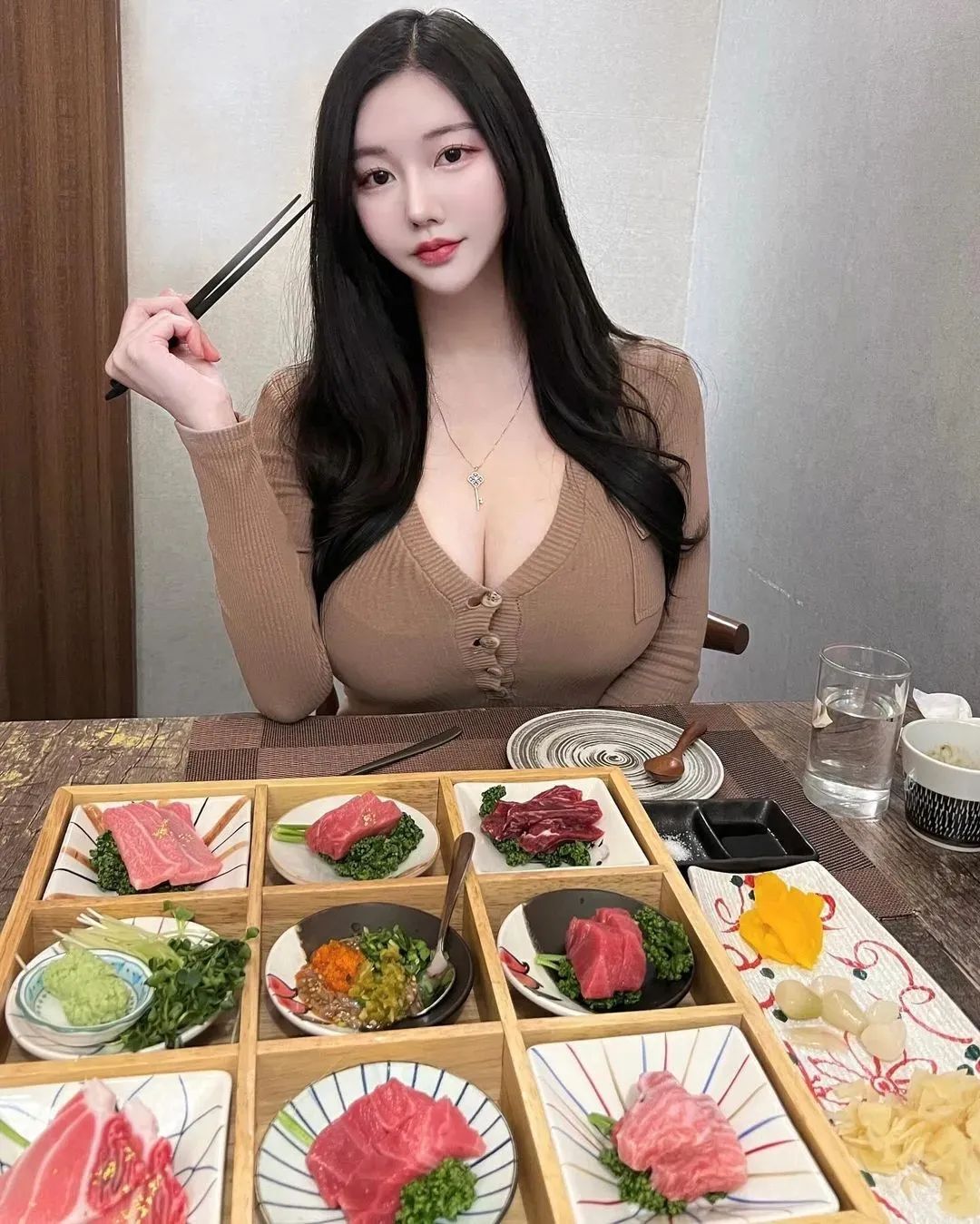 韩国网红 | vivi，甜美又性感的顶级美女模特