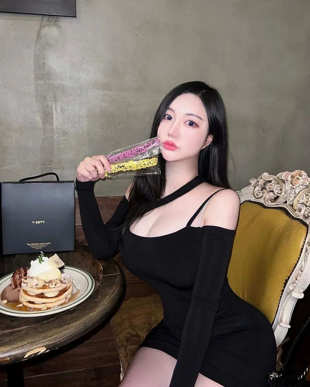 韩国网红 | vivi，甜美又性感的顶级美女模特