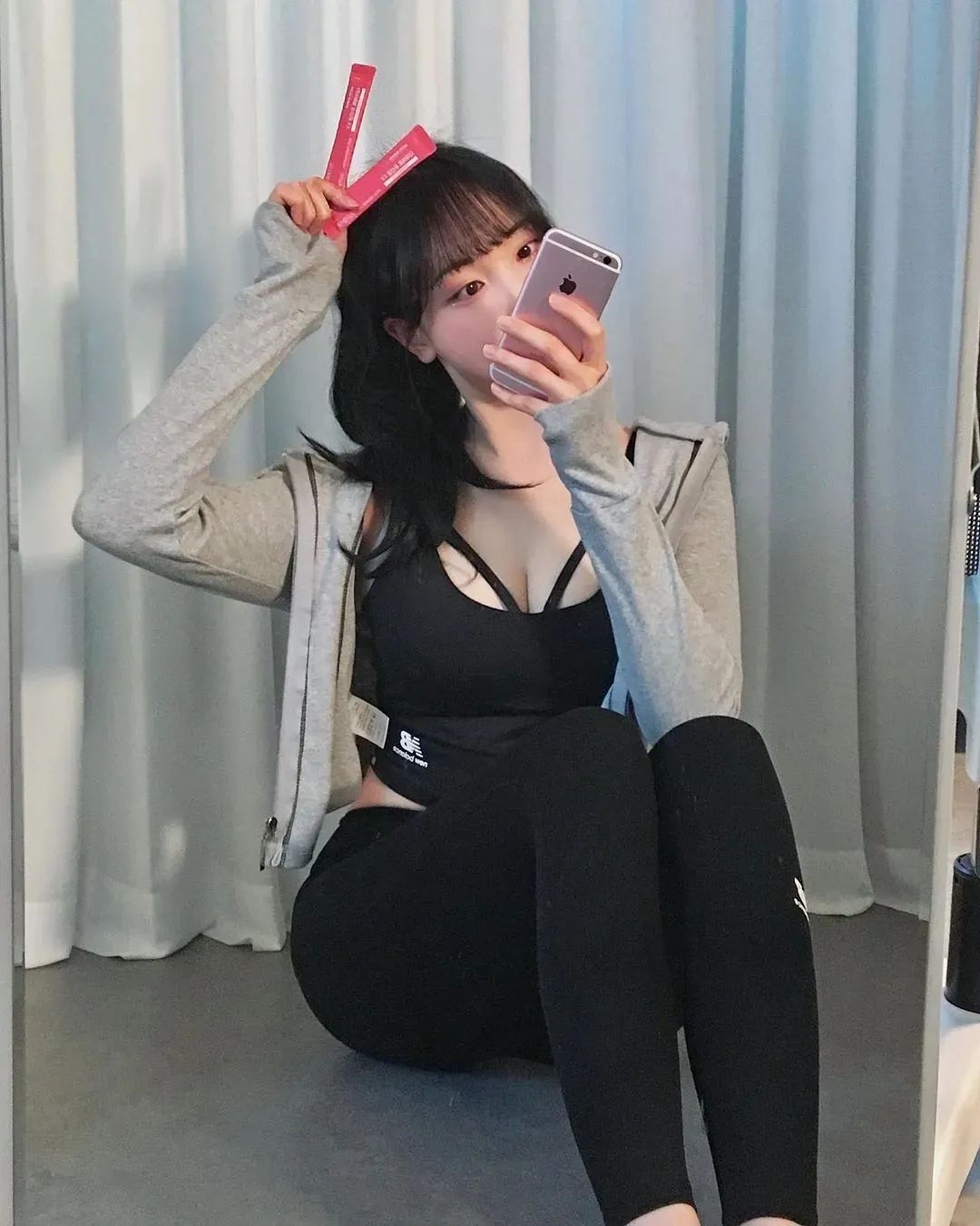 韩国网红 | lovehean，甜美又性感的气质女神