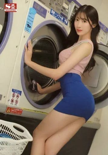 日本最强黑丝美腿，九头身真绝！