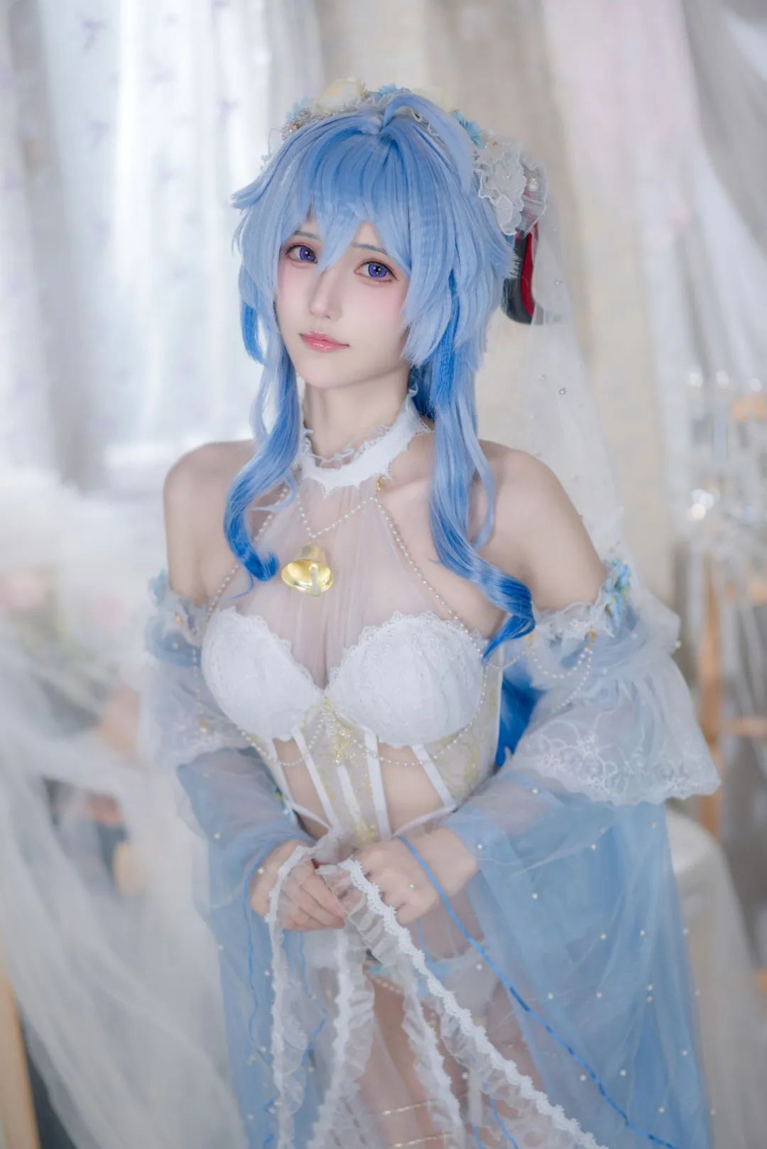 原神cos：白丝+连衣裙，甘雨新服装真清爽！优菈狂秀好身材！女士大长腿真是绝美！