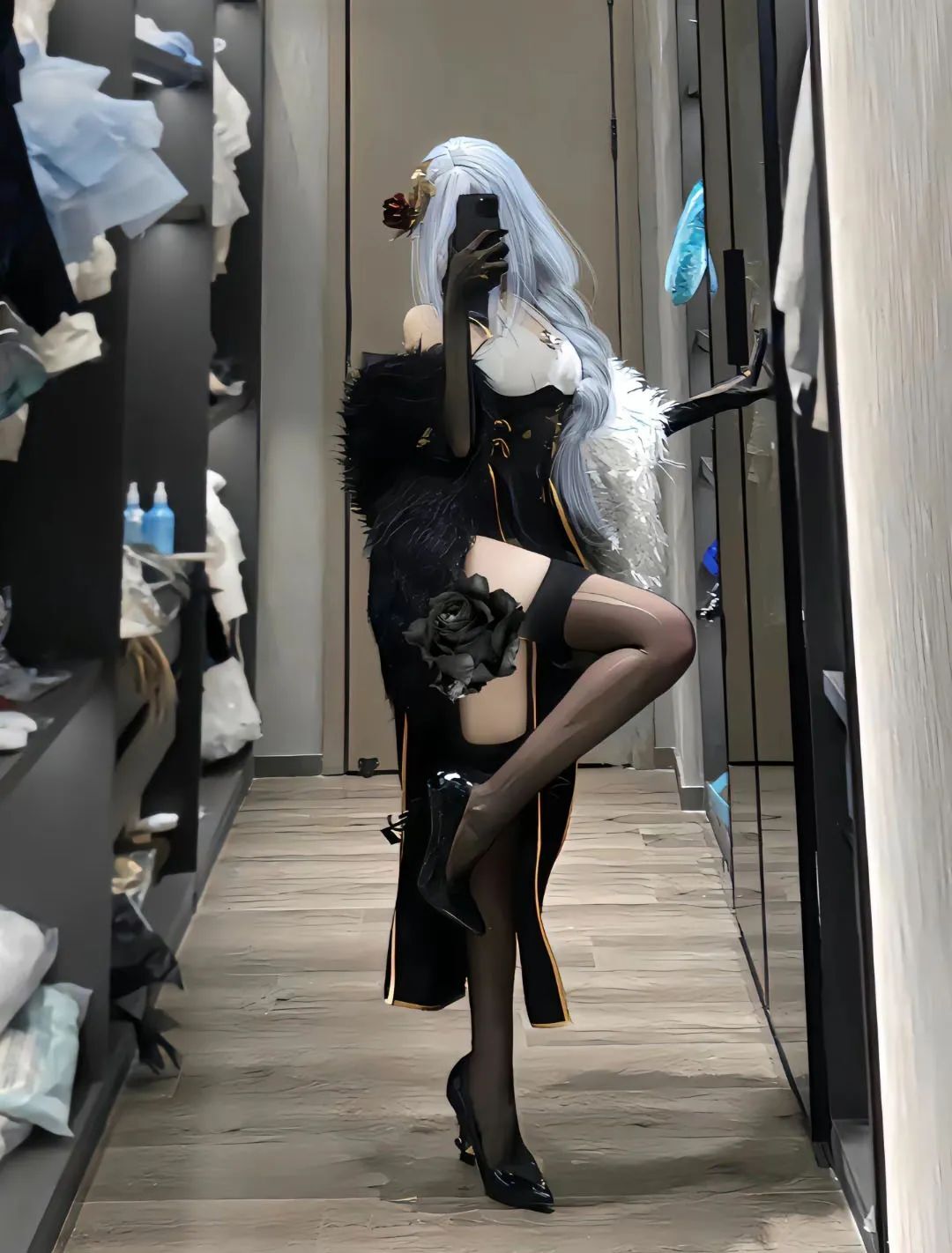 原神cos：黑丝兔女郎甘雨，黑丝旗袍申鹤太顶了！白色制服雷电将军，双马尾旗袍莫娜巨可爱！