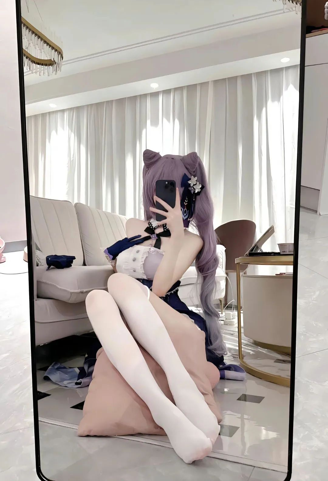 原神cos：黑丝+高跟，赛车服申鹤太顶了！白丝泳装刻晴，兔女郎甘雨绫华让玩家狂喜！