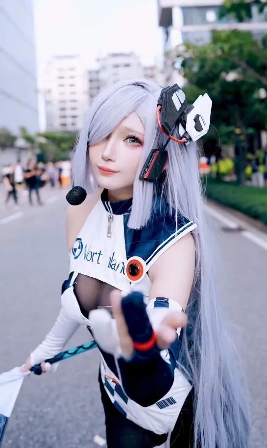 原神cos：泳装神子太美了！制服雷神，香菱变大了，白丝刻晴，女仆久岐忍让人狂喜！
