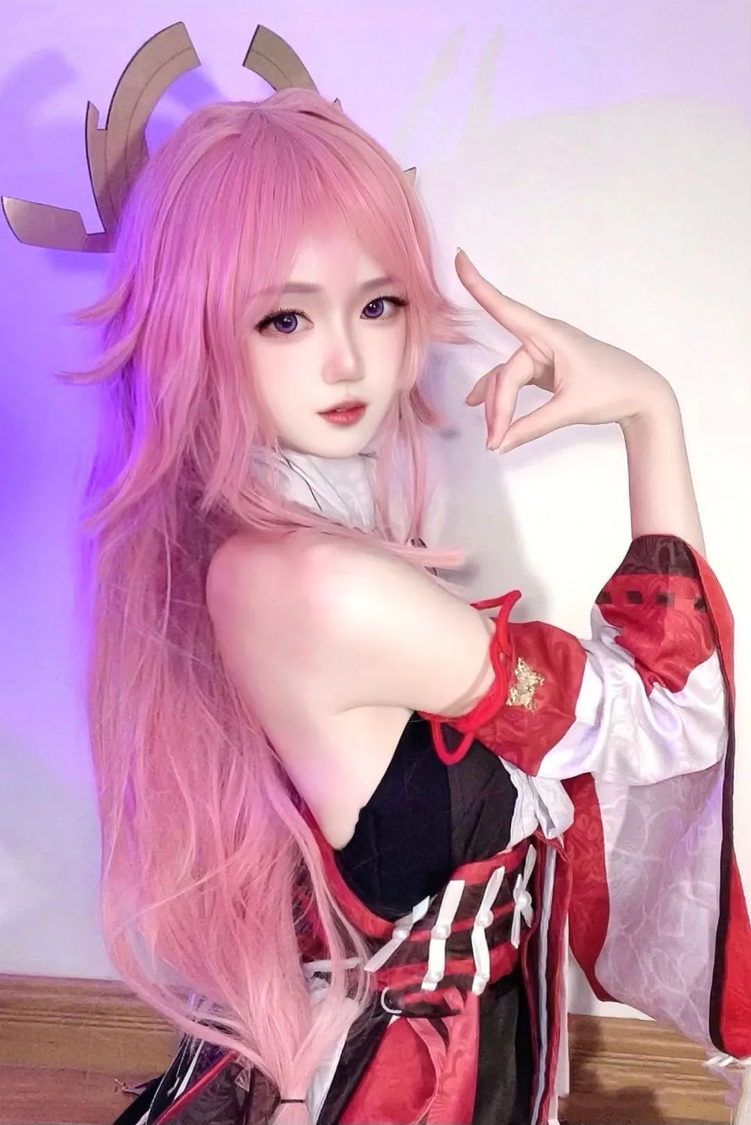 原神cos：白丝+婚纱，刻晴美爆了！JK绫华，女仆甘雨，御姐申鹤果然好看！