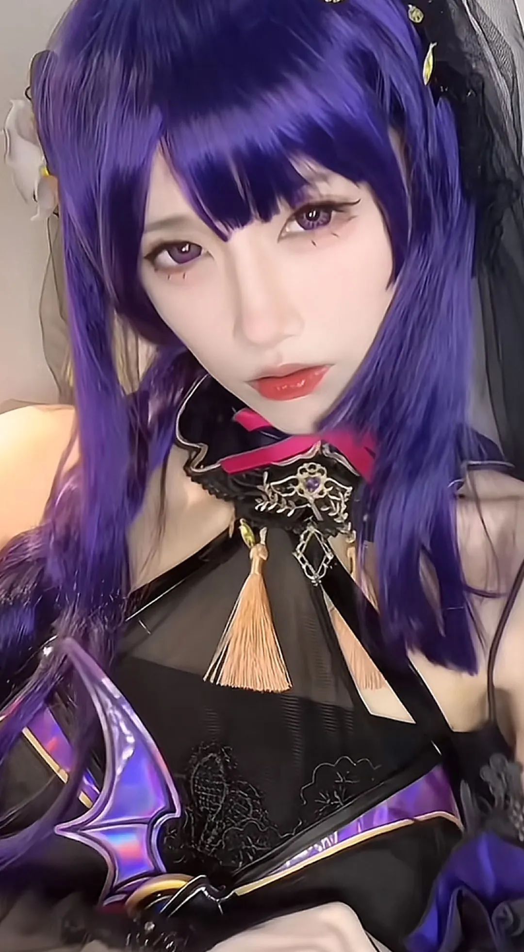 原神cos：西域舞娘雷神太美了！女仆甘雨，绮良良新服装，申鹤小厨娘让人狂喜！
