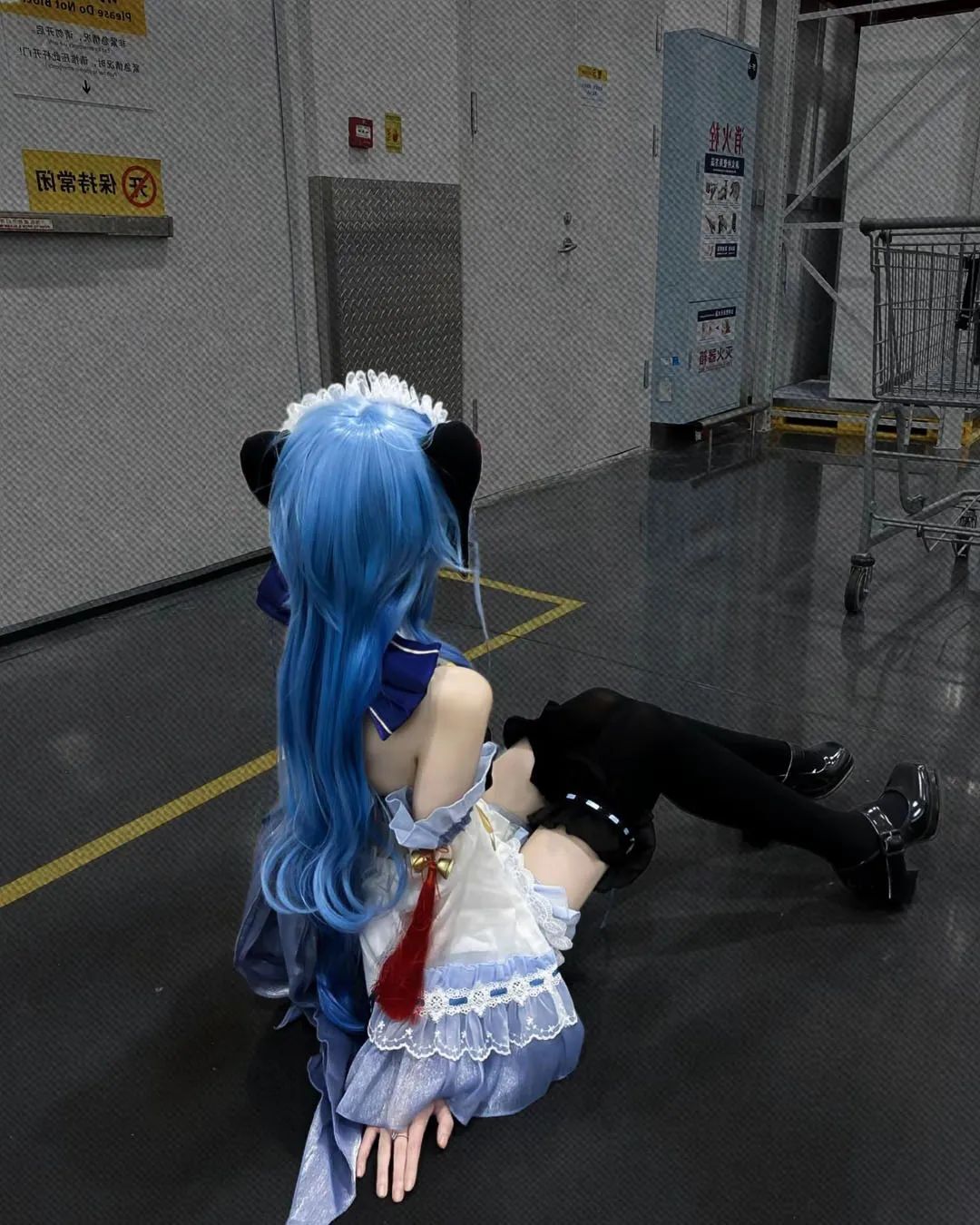 原神cos：白丝+超短裙，兔女郎心海太美了！申鹤黑丝大长腿让让人无法拒绝！白丝婚纱甘雨让人狂喜！