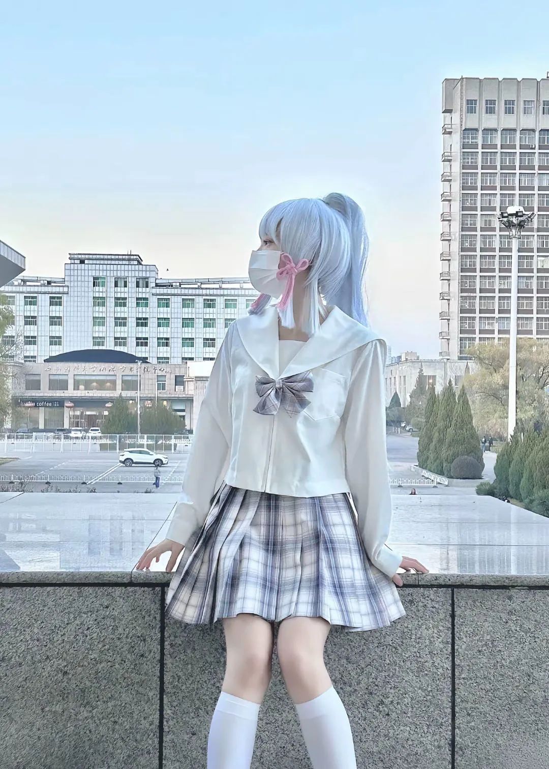 原神cos：黑丝+制服，雷神太御了！兔女郎甘雨，公主裙刻晴太俏皮了！JK绫华，黑丝纱裙申鹤美翻！