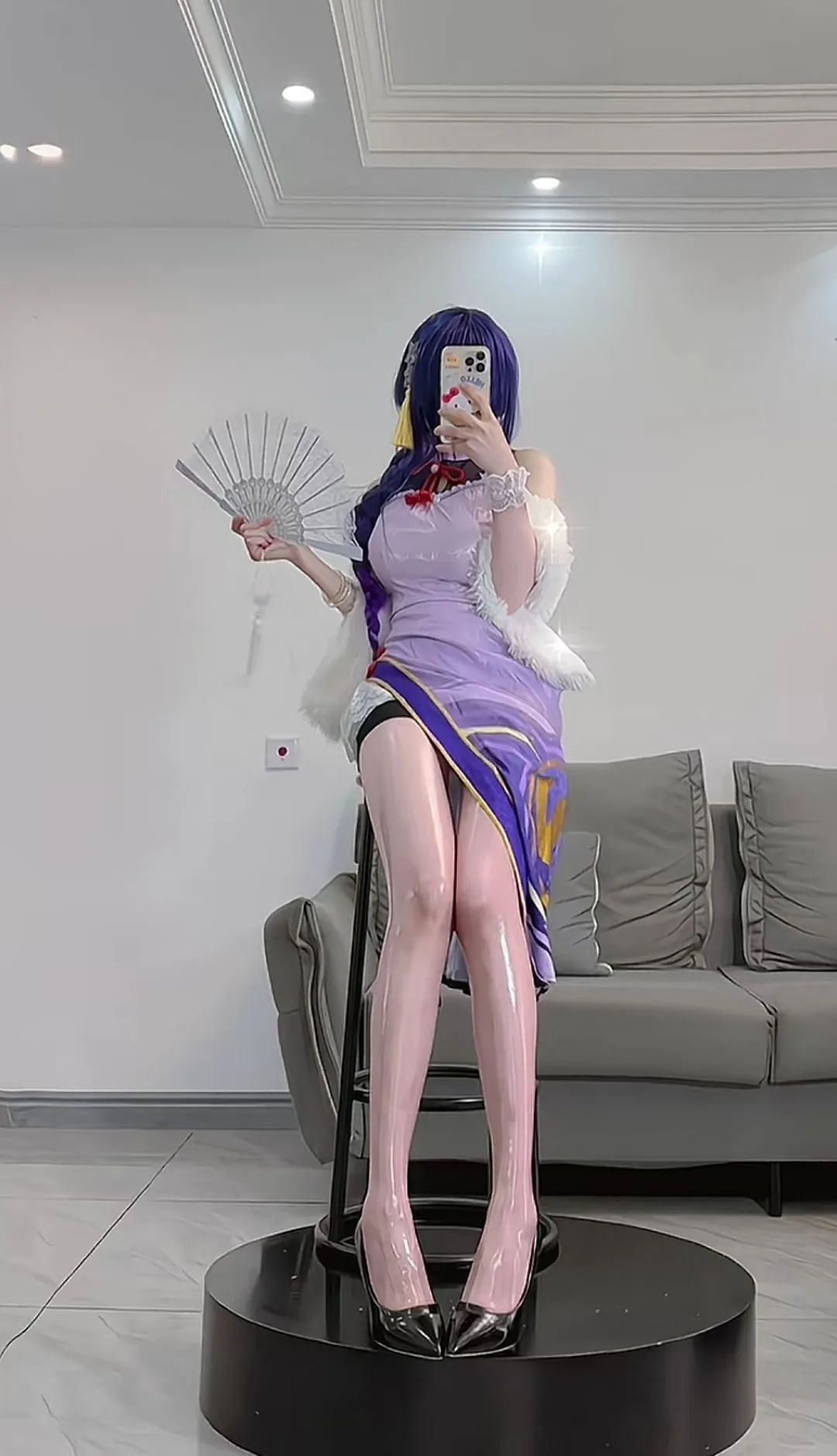 原神cos：白丝+短裤，兔女郎刻晴太可爱了！紧身皮衣雷神，黑丝秘书甘雨，旗袍神子让人狂喜！