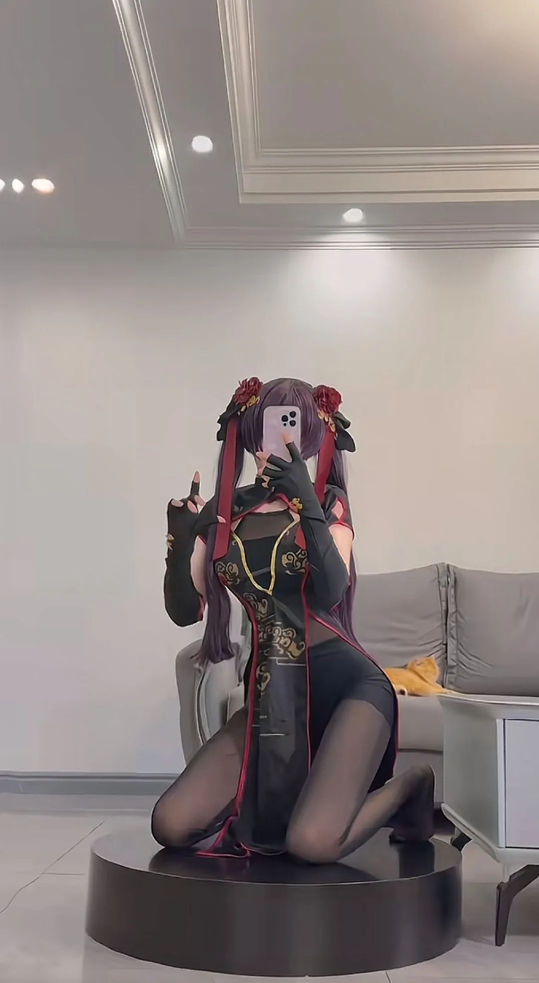 原神cos：白丝+短裤，兔女郎刻晴太可爱了！紧身皮衣雷神，黑丝秘书甘雨，旗袍神子让人狂喜！