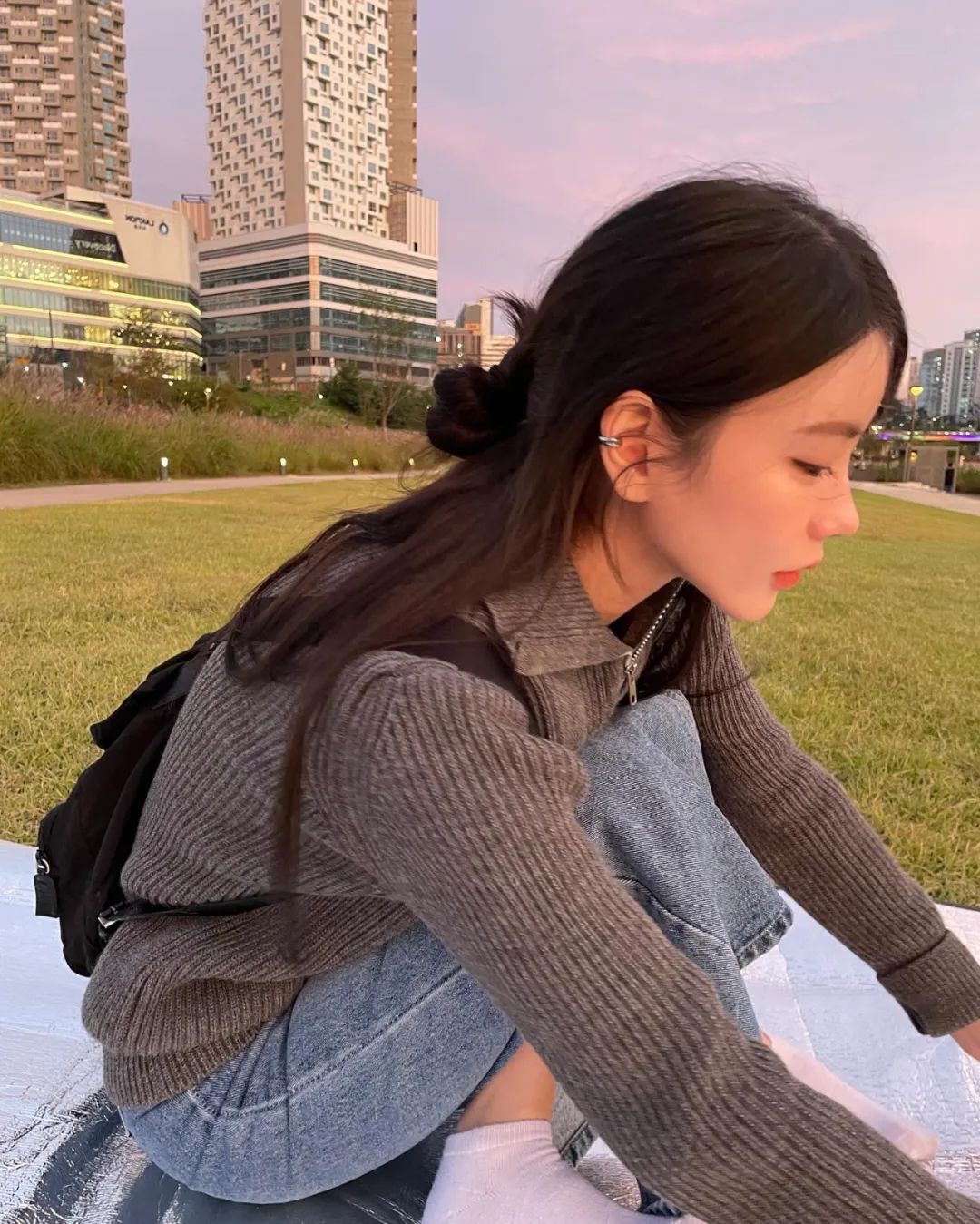 INS美女|韩国模特lxoxoee，神似李一桐的御姐范美女