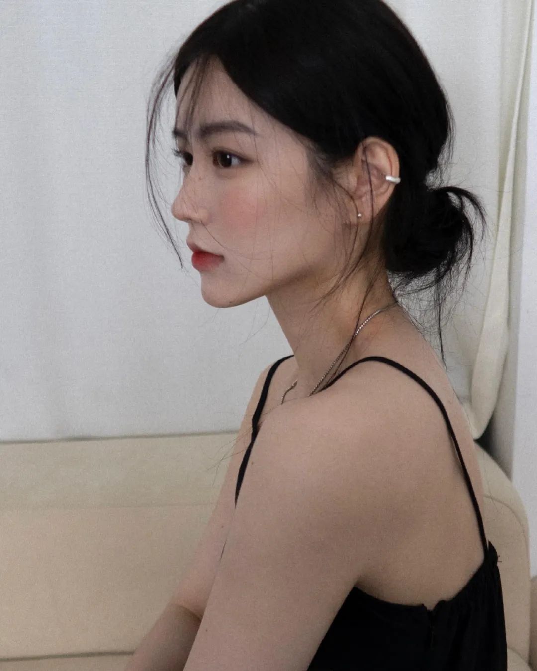 INS美女|韩国模特lxoxoee，神似李一桐的御姐范美女