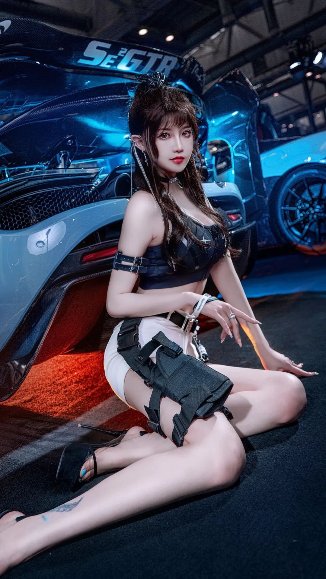 车模摄影：今天是车展上亮眼的星