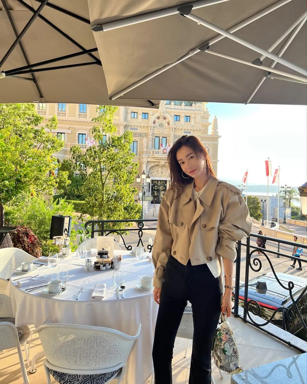 韩国长腿美女模特，简约风穿搭