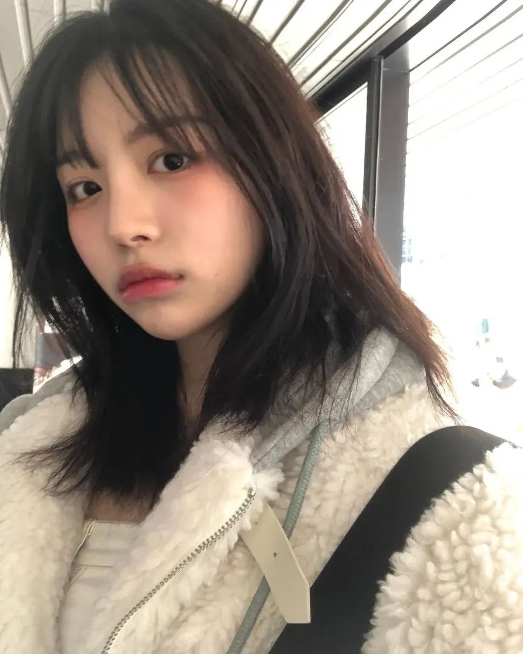 [仙女集]一枝红艳露凝香，云雨巫山枉断肠