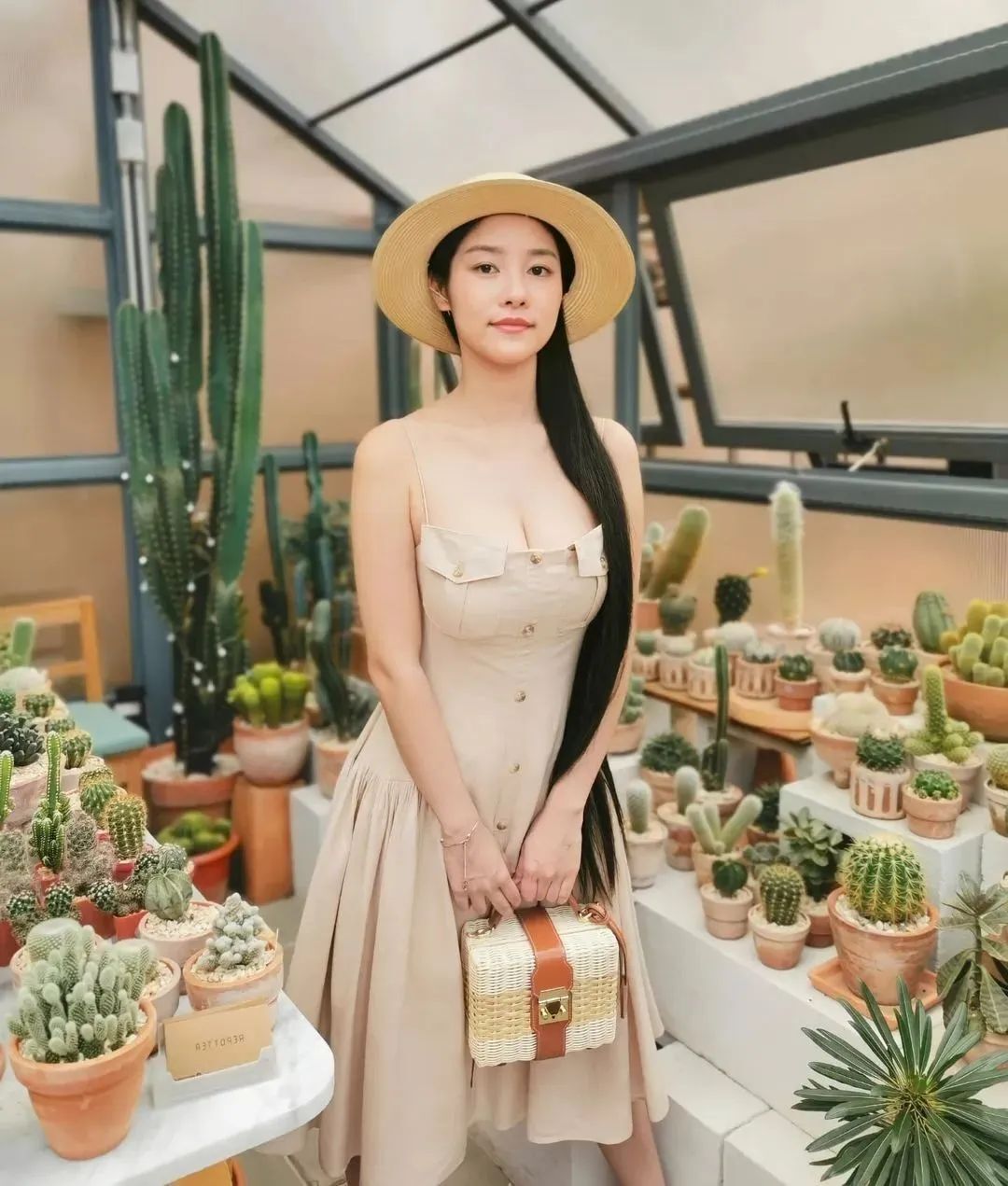 [仙女集]俏丽若三春之桃，娇艳似四月牡丹