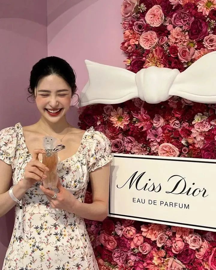 [仙女集]曲线玲珑身姿，羡慕财阀又一天