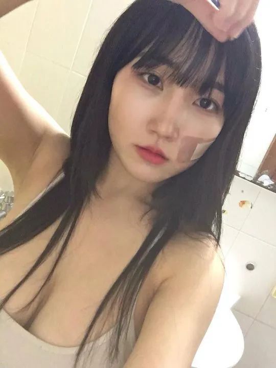[仙女集]用两个字形容她：凶器