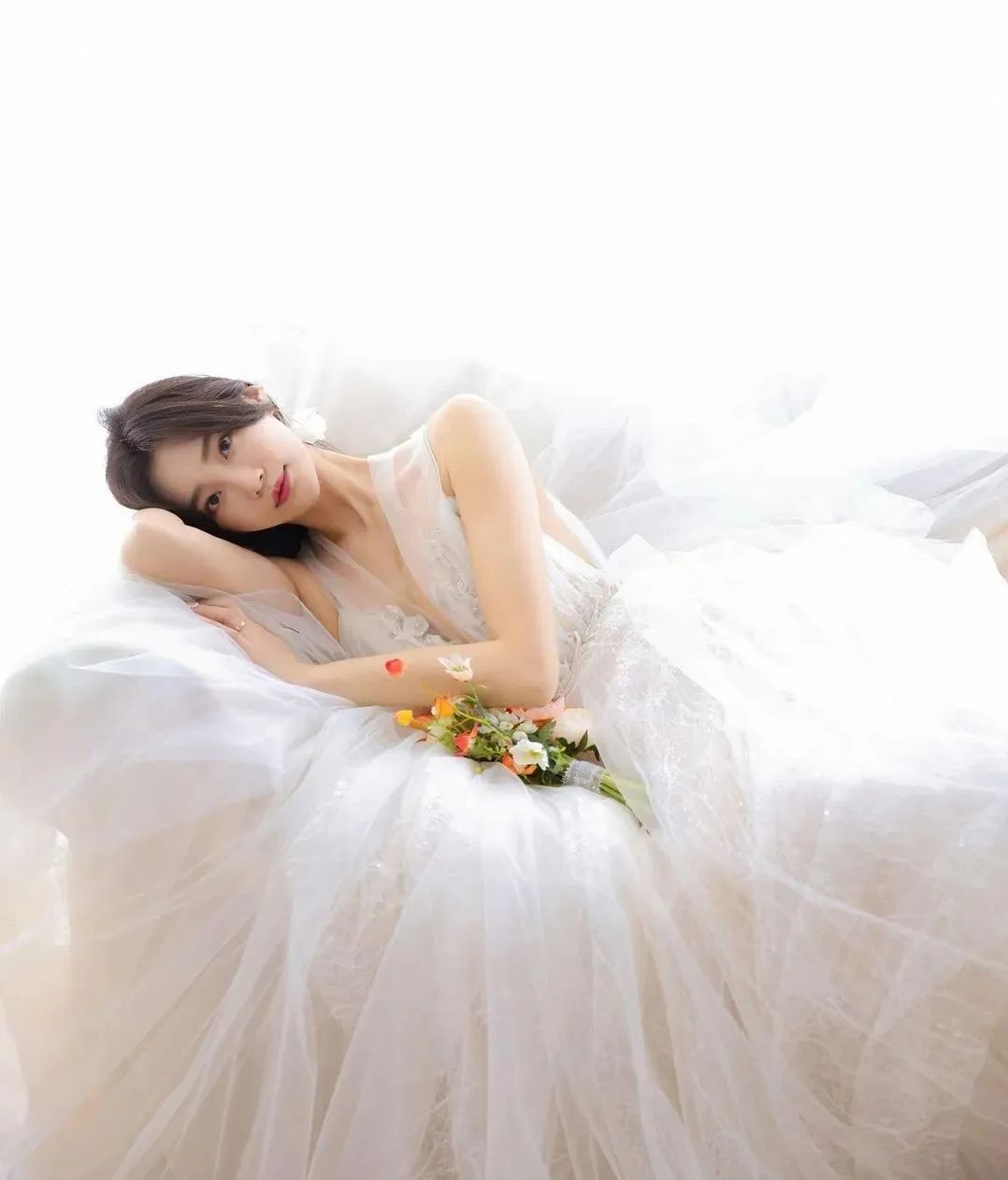 【美女壁纸】天生丽质的韩国网红女神！