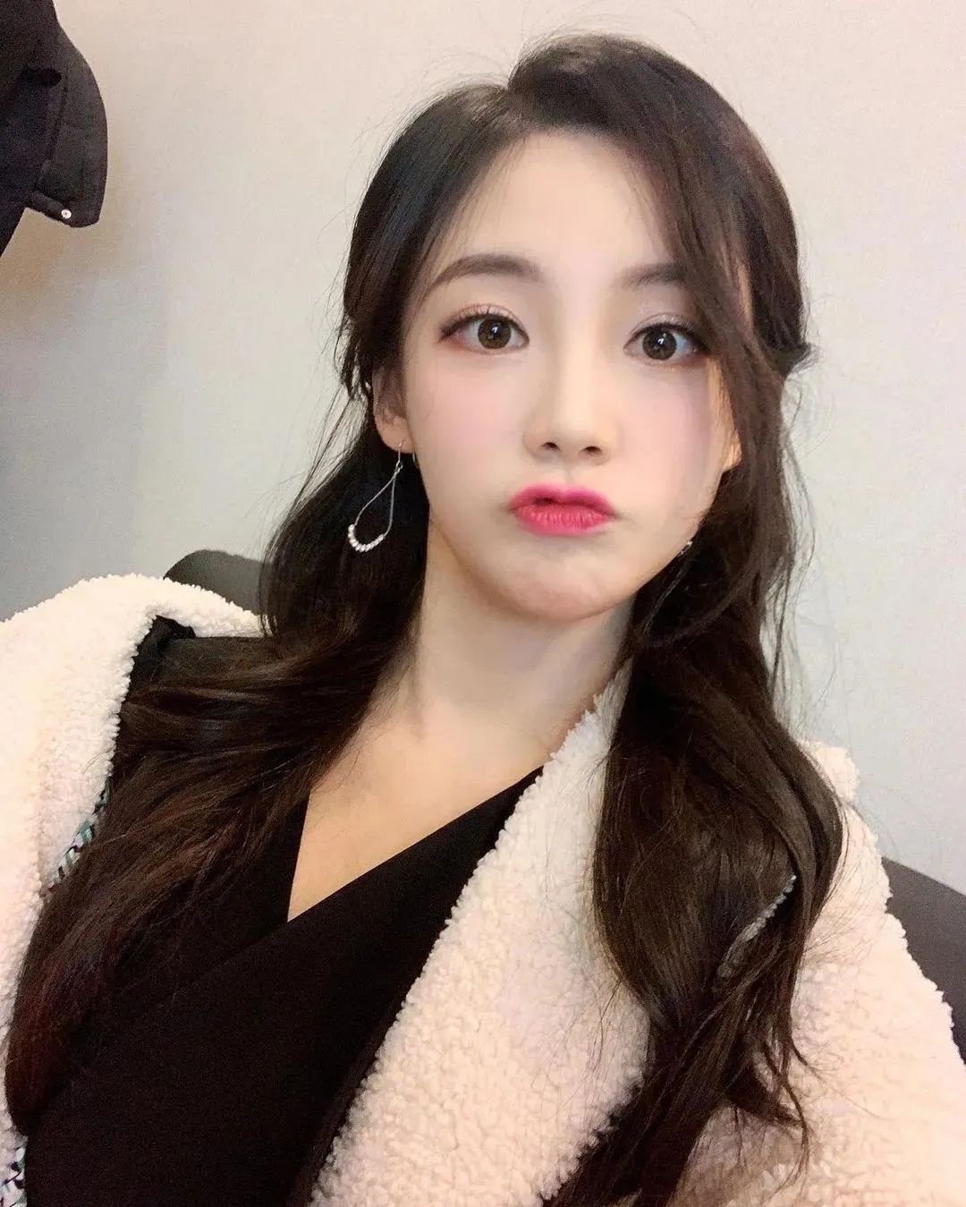 郭敏善，又甜又养眼的韩国最美电竞女主播