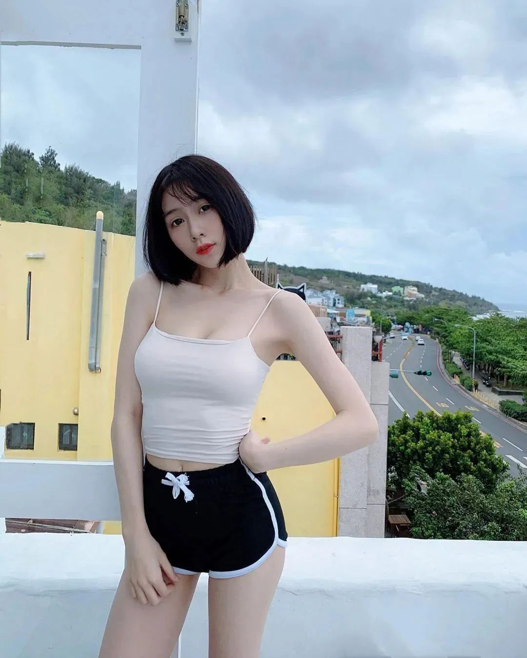 刘芳岑，甜美可人的舞蹈老师