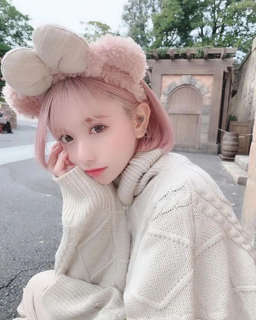 若林萌々，又萌又美的网红美女