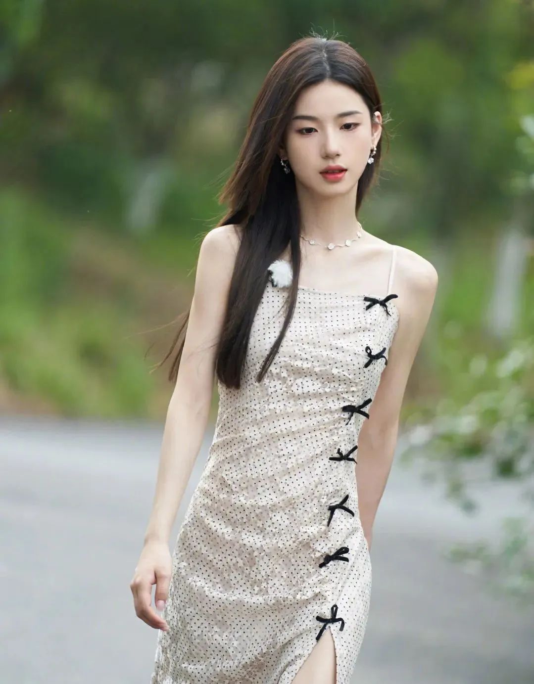 周芯竹，恋综女神的“天花板”