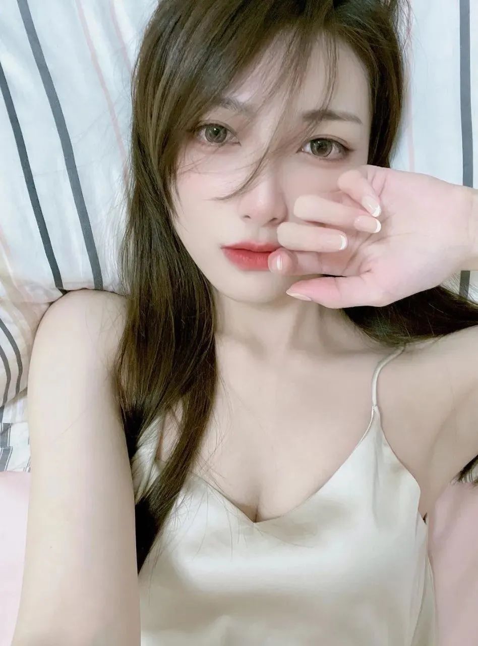 台湾网红Mia米亞，甜美指数超标的机车女神