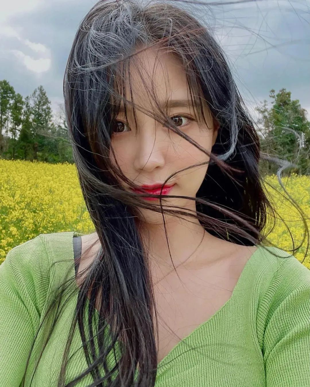 韩国网红朴善珠，青春甜美的阳光美少女
