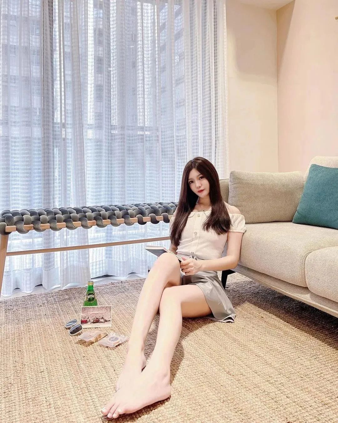 国产网红Vanessa，甜美又性感的气质女神