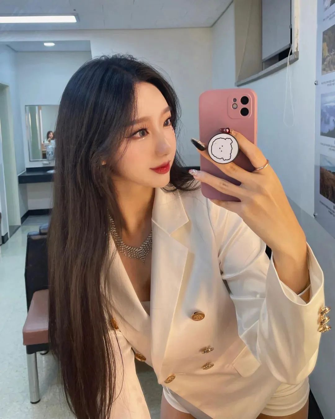 韩国网红jjin，甜美又性感的气质女神