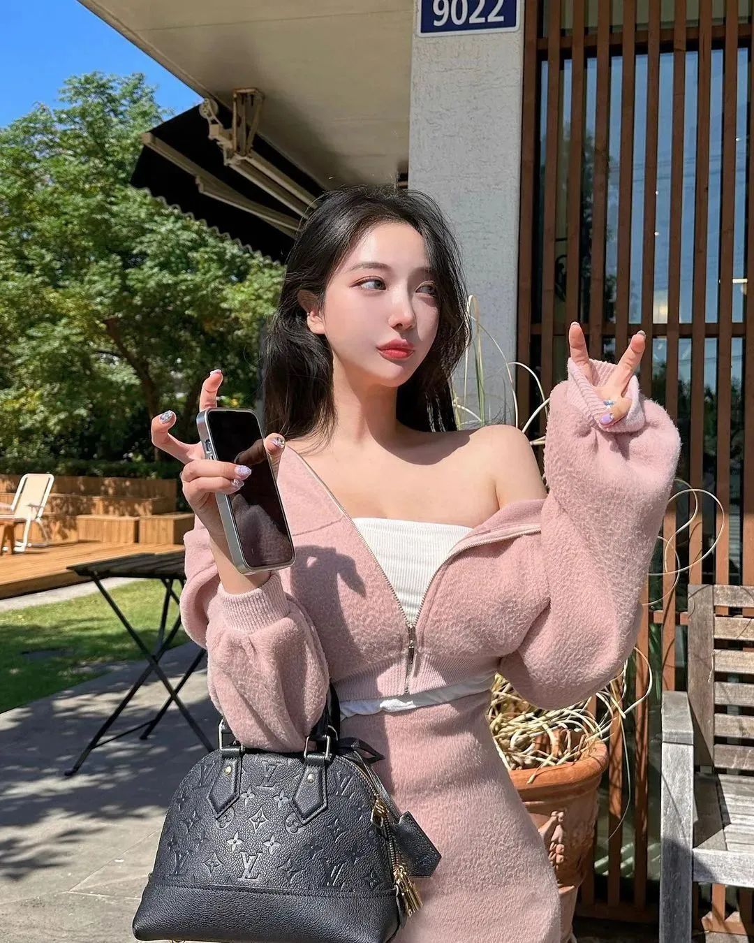 韩国网红loyewe，辣度指数爆表的御姐范女神