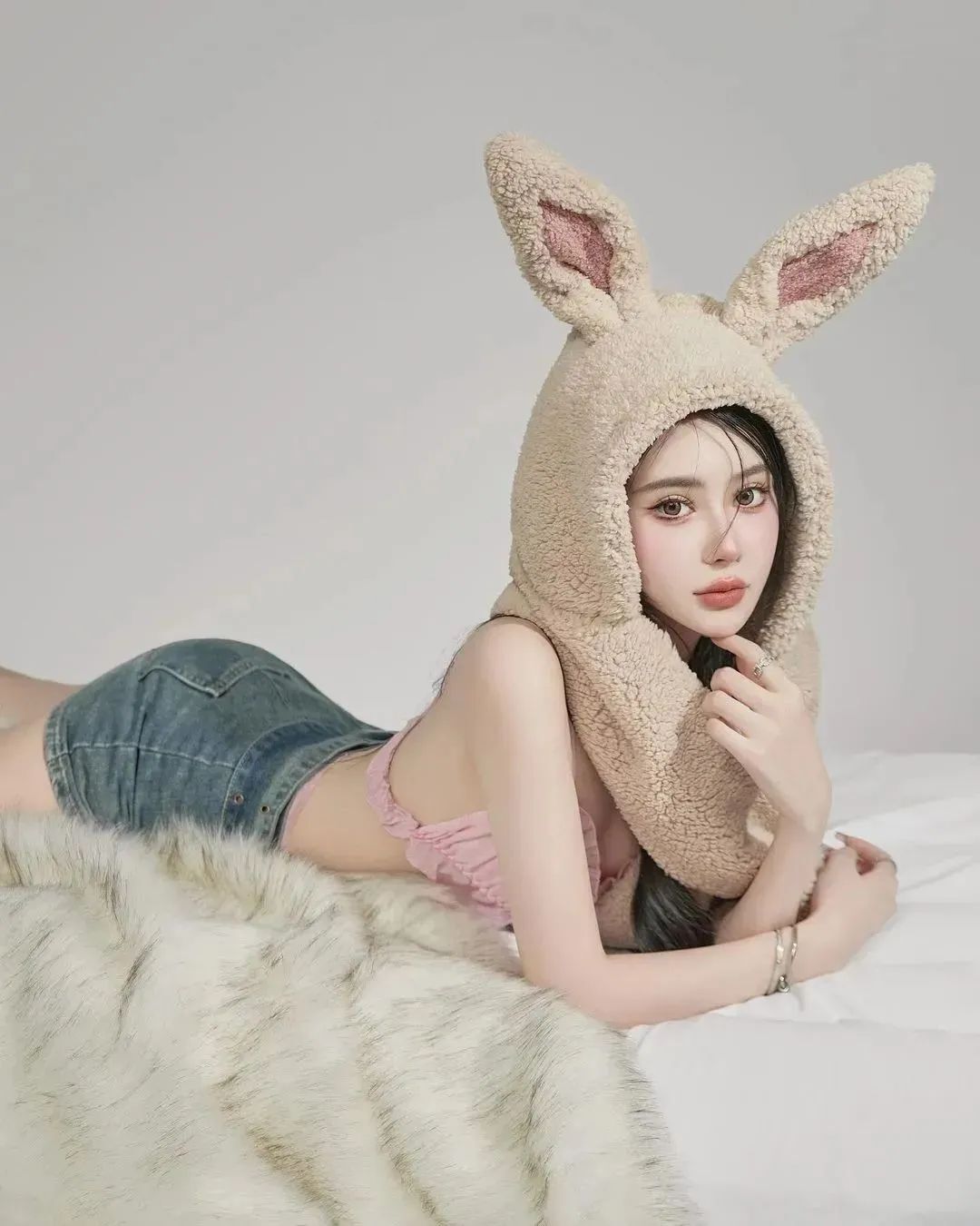 国产网红Cecile，火辣性感的美女模特