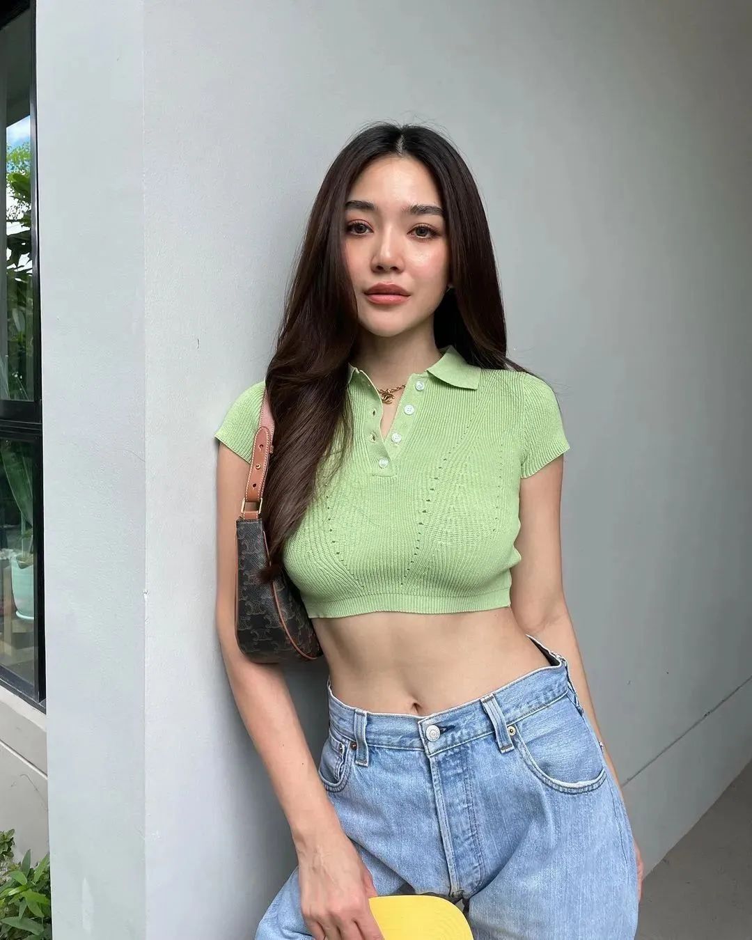 泰国网红Prang，32岁依然风情万种的气质女神